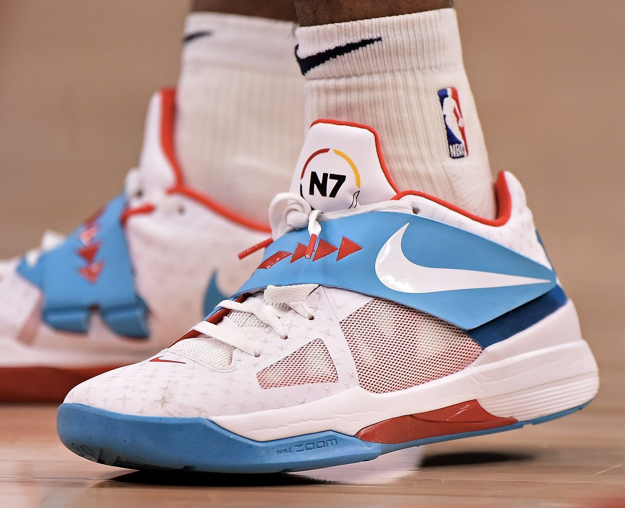 替补得分断 替补得分断