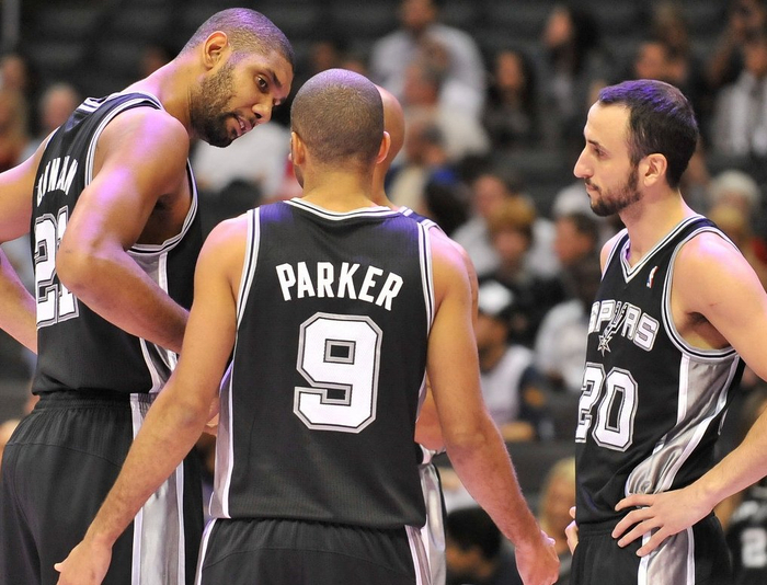 再由阿诺德 再由阿诺德