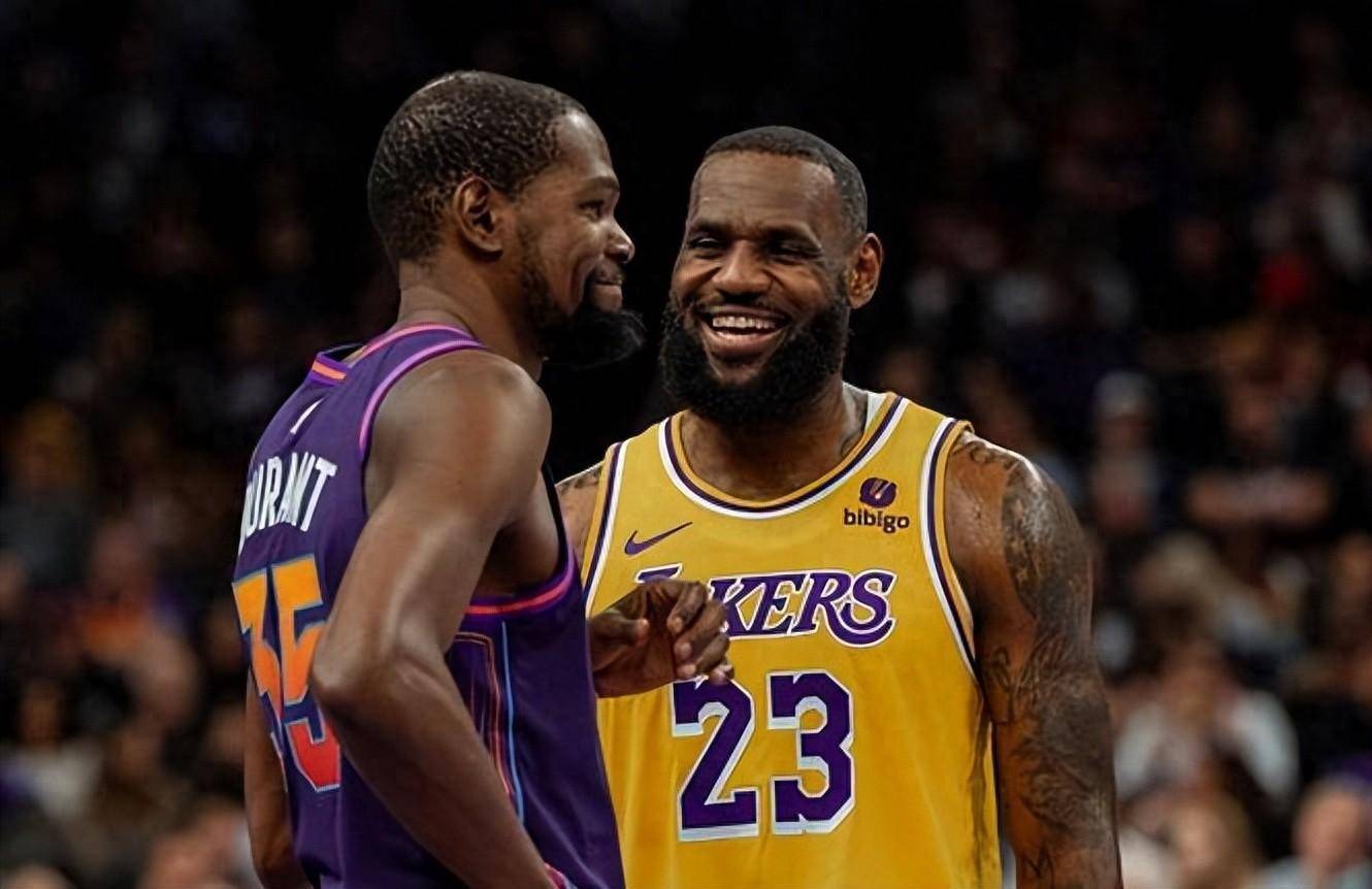 与两位国脚 与两位国脚