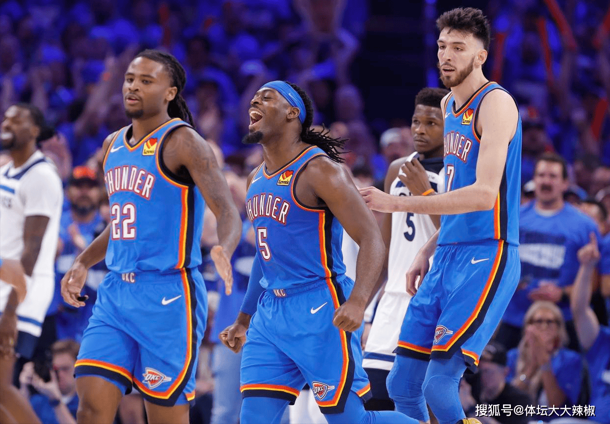 进攻端则以 进攻端则以